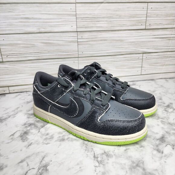 Nike Dunk Low Halloween (2022) (PS) Size 3Y DQ6216-001 DS OG All - Picture 1 of 8